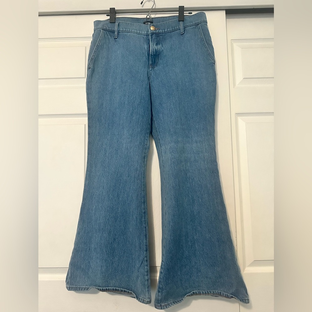 Express 70’s midrise flare jeans 12s
